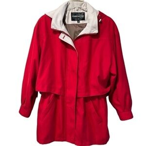 Vintage Forecaster Sport Women’s Coat Red Size Medium Zipper and Buttoned hood